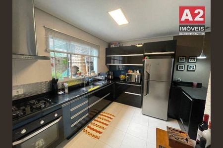 2_photo/94ce553309.fa02ef38abca53a6-ATLAS-b0cf9e01-40f9-4f91-afa1-433c7f5b0d06.jpg de casa à venda com 2 quartos, 111m² em Chácara Pavoeiro, Cotia