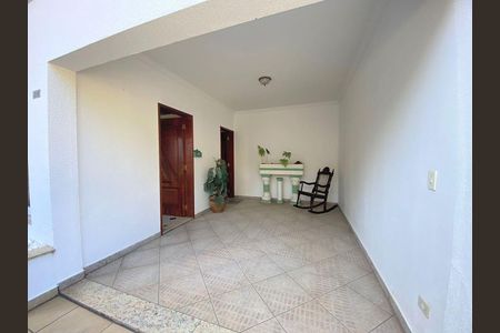 11_photo/94ce55336b.93b8fa184532727f-ATLAS-e4e64bfa-03b7-4267-920b-8d19faf819ee.jpg de casa de condomínio à venda com 3 quartos, 157m² em Jardim Barbacena, Cotia