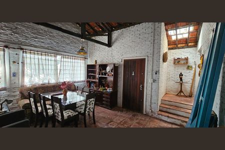 8_photo/94ce553371.19e03aecb237846c-ATLAS-5bdb2d8e-dd06-471d-b9dd-cb8e39cdebec.jpg de casa à venda com 4 quartos, 195m² em Jardim Barbacena, Cotia