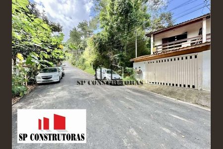 2_photo/94ce55337b.4f875551a4e5af79-ATLAS-50ffdb90-26e1-4f97-9593-9a5d3bd733d2.jpg de casa à venda com 2 quartos, 139m² em Jardim Barbacena, Cotia