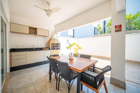 9_photo/94ce5533bb.9dbacb9bab25b30f-ATLAS-a70500c0-f8eb-4ec3-a6cd-a8d8db9e692e.jpg de casa à venda com 3 quartos, 105m² em Granja Viana, Cotia