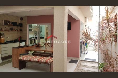 2_photo/94ce5533bb.cda01c5f2bf1a0d1-ATLAS-45b191ed-9a06-462c-adc2-013c28cbed9f.jpg de casa de condomínio à venda com 3 quartos, 105m² em Granja Viana, Cotia