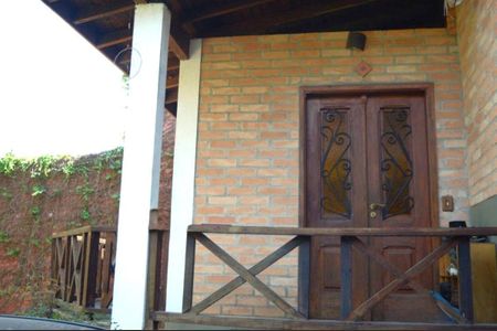 12_photo/94ce55341d.ae3d86bef28e162d-ATLAS-88213a7b-4da2-4fea-98d0-c06cd52bb65e.jpg de casa à venda com 3 quartos, 215m² em Jardim Recanto Suave, Cotia