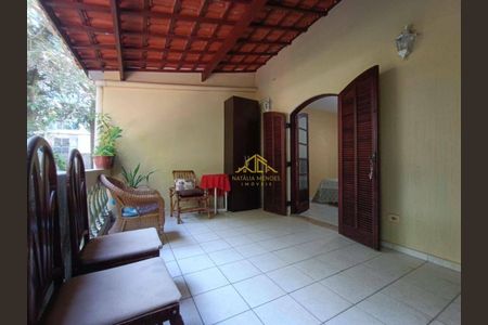 3_photo/94ce55346f.7e2ea02b9085bf9d-ATLAS-38ac4bc0-11b3-44f5-95f7-28b6b87e7446.jpg de casa à venda com 3 quartos, 150m² em Jardim Rebelato, Cotia