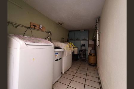 5_photo/94ce55346f.7e2ea02b9085bf9d-ATLAS-4be776ec-e1c8-448a-b7f6-3b434b595572.jpg de casa à venda com 3 quartos, 150m² em Jardim Rebelato, Cotia