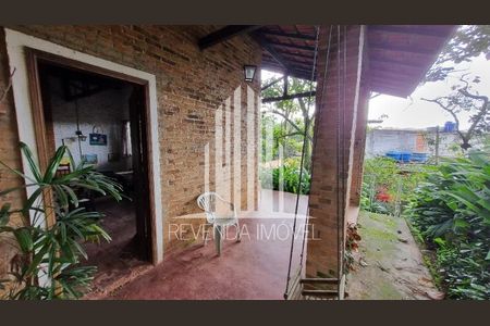 17_photo/94ce553475.fad97a88a53e9b6a-ATLAS-0076fd71-275c-4759-bd4b-6de4b83f9d04.jpg de casa à venda com 4 quartos, 220m² em Jardim Barbacena, Cotia
