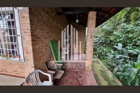 20_photo/94ce553475.fad97a88a53e9b6a-ATLAS-c0dd1796-4861-4f6d-8940-e367f578ce6c.jpg de casa à venda com 4 quartos, 220m² em Jardim Barbacena, Cotia