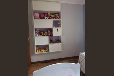 6_photo/94ce5534c3.e1d2c46bde3eb79c-ATLAS-ce6ecbc1-2d33-4701-b4fb-d86bb33076bf.jpg de casa à venda com 3 quartos, 340m² em Horizontal Park, Cotia