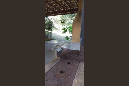 37_photo/94ce5534c7.99fa673d506c3847-ATLAS-cf64fde5-9c5b-45a1-99de-e3356f9e1b37.jpg de casa à venda com 2 quartos, 170m² em Horizontal Park, Cotia