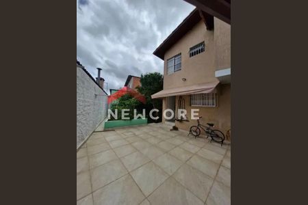 29_photo/94ce55352d.9612c2c0390caf5f-ATLAS-fe8df1be-d00b-47cc-936d-c4995701f228.jpg de casa à venda com 3 quartos, 185m² em Jardim Recanto Suave, Cotia