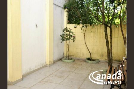 6_photo/94ce5535d5.13c42eef38ab6825-ATLAS-9ac5f079-7b3b-43e4-8fe4-2cc1e32bbb6d.jpg de casa à venda com 3 quartos, 120m² em Jardim Rebelato, Cotia