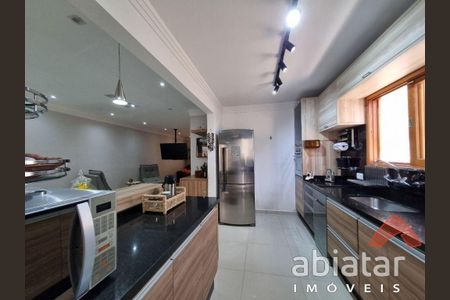 11_photo/94ce5535fd.85558bfc0f618c88-ATLAS-8e8f0e42-b0ff-4eb4-9023-abb74e27862c.jpg de casa à venda com 4 quartos, m² em Jardim Barbacena, Cotia