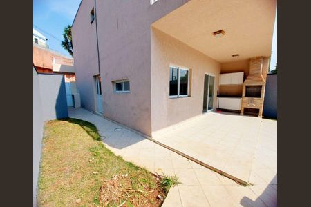 4_photo/94ce553609.6c5c93e045adfc60-ATLAS-5984ccdc-01ad-4e32-ae2a-96bfdb8494cd.jpg de casa de condomínio à venda com 3 quartos, 158m² em Jardim Rebelato, Cotia