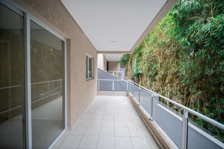 10_photo/94ce553609.bc1e3fbe338f3a4c-ATLAS-582fc08d-d806-4102-b062-c21de16dca4c.jpg de casa à venda com 3 quartos, 213m² em Jardim Rebelato, Cotia