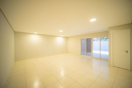 25_photo/94ce553609.bc1e3fbe338f3a4c-ATLAS-5c96c867-d182-4622-8b20-e74c2db6b945.jpg de casa à venda com 3 quartos, 213m² em Jardim Rebelato, Cotia