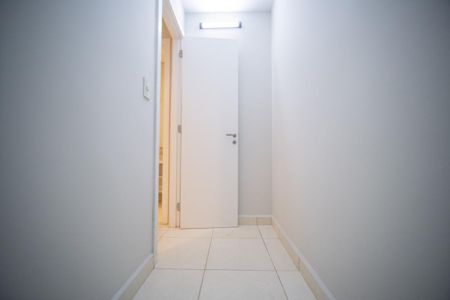 23_photo/94ce553609.bc1e3fbe338f3a4c-ATLAS-a121bb08-1511-4307-9432-45e7fbc2f977.jpg de casa à venda com 3 quartos, 213m² em Jardim Rebelato, Cotia