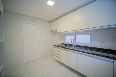 15_photo/94ce553609.bc1e3fbe338f3a4c-ATLAS-ff4ec9d1-260e-446b-8c10-648cf3622e64.jpg de casa à venda com 3 quartos, 213m² em Jardim Rebelato, Cotia