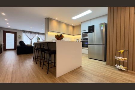 8_photo/94ce5536e5.719fbdc320448c84-ATLAS-9668ed85-d6cd-4128-9b3f-c631c378b8f9.jpg de casa de condomínio à venda com 4 quartos, 142m² em Jardim Barbacena, Cotia