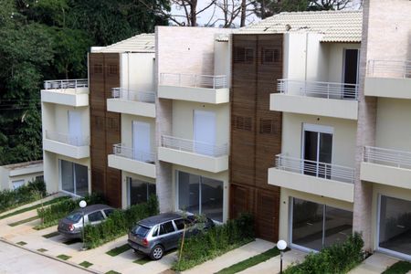 26_photo/94ce5536e5.719fbdc320448c84-ATLAS-e59e5155-c397-4074-9225-9a466efcfa4d.jpg de casa de condomínio à venda com 4 quartos, 142m² em Jardim Barbacena, Cotia