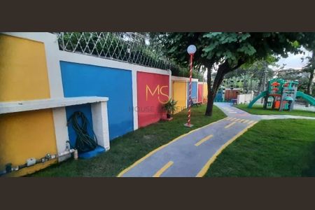 47_photo/94ce5537bd.9a91a49bb085b9d1-ATLAS-b0305416-76b5-4180-8e80-0d55ff547be1.jpg de casa para alugar com 3 quartos, 220m² em Jardim Recanto Suave, Cotia