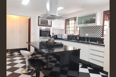 39_photo/94ce5537ef.45c2d7d3c0346745-ATLAS-63e74081-e866-4dfe-a6f4-2798cc543f3b.jpg de casa para alugar com 4 quartos, 318m² em Jardim Guerreiro, Cotia