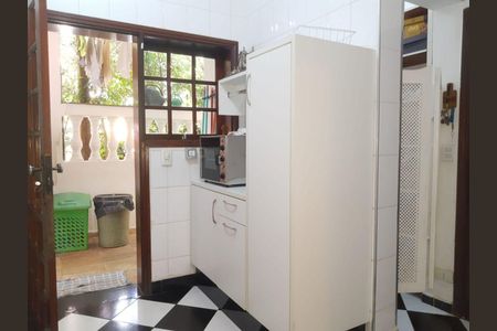 51_photo/94ce5537ef.45c2d7d3c0346745-ATLAS-64cf180e-a00b-4c6f-aa6f-97e3992b9dca.jpg de casa para alugar com 4 quartos, 318m² em Jardim Guerreiro, Cotia