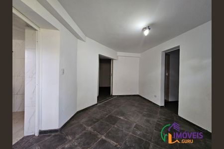 73_photo/94ce554819.6f6a2a36f074a1ff-ATLAS-34124cca-c582-44a0-836c-528dbba2255c.jpg de casa para alugar com 6 quartos, 1600m² em Jardim Guerreiro, Cotia