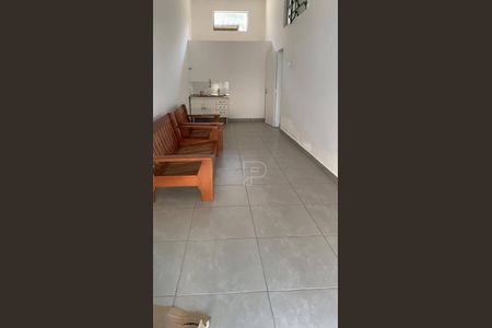 7_photo/94ce554ac1.50dcffd0bfa00027-ATLAS-bc4d5d75-d069-4a75-a15e-cdf2860a62e6.jpg de casa à venda com 3 quartos, 200m² em Jardim Recanto Suave, Cotia