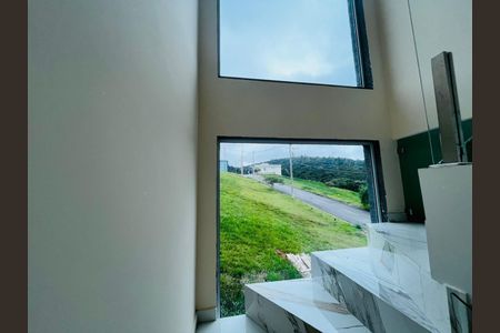 21_photo/94ce554b53.09604b2c146ebc17-ATLAS-16bb99ad-2b9b-4d46-8e8b-7729a1e2ecc9.jpg de casa de condomínio à venda com 3 quartos, 137m² em Lageadinho, Cotia