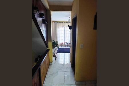 3_photo/94ce554b85.4b1992a7ab35c141-ATLAS-72068d03-4ff7-4876-bb39-342cec9d0737.jpg de casa à venda com 2 quartos, 143m² em Jardim Semiramis, Cotia