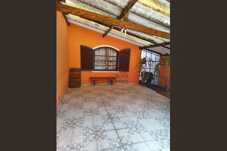 14_photo/94ce554b85.4b1992a7ab35c141-ATLAS-c58d63d8-e363-4aa6-9067-d07f0054b477.jpg de casa à venda com 2 quartos, 143m² em Jardim Semiramis, Cotia