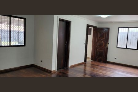 7_photo/94ce554bc1.659d7f3f71f48841-ATLAS-c2134587-e935-44b6-99f4-5ed9c8dfee13.jpg de casa para alugar com 3 quartos, 252m² em Jardim Semiramis, Cotia