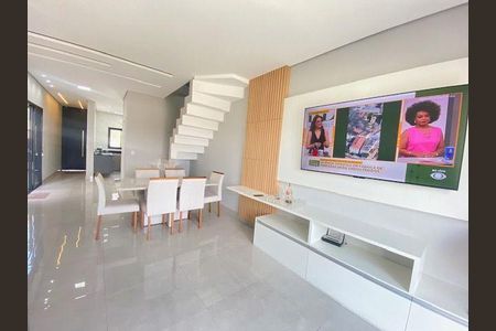 9_photo/94ce554bf1.598c66e7e5047e83-ATLAS-5aea4442-018d-49dc-922a-6ceaae2af9d1.jpg de casa à venda com 3 quartos, 190m² em Jardim Semiramis, Cotia