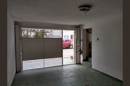 3_photo/94ce554bf3.8112f57c7da29d24-ATLAS-cf90ed1d-6057-4ef0-85b4-47b0355322d0.jpg de casa para alugar com 2 quartos, 75m² em Jardim Semiramis, Cotia
