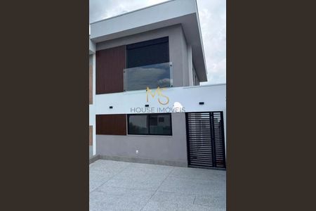 11_photo/94ce554c0d.cc80a849dbb3670d-ATLAS-9b1e1cea-cbc6-48e2-b8f7-9d0f039fa912.jpg de casa à venda com 3 quartos, 124m² em Jardim Semiramis, Cotia