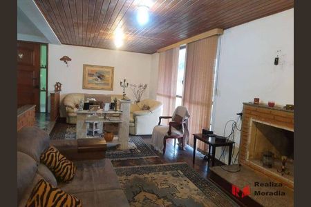 11_photo/94ce554c71.669d3009b12c83f8-ATLAS-1853ff9b-e47b-4c5c-9ac6-c07b4e29c7d2.jpg de casa para alugar com 4 quartos, 600m² em Granja Viana, Cotia