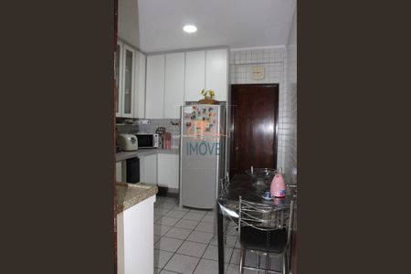 4_photo/94ce554c83.565d65a6458b6ca1-ATLAS-3b811daf-e4a4-4dc2-8e80-4e8bc44fbd9b.jpg de casa à venda com 0 quarto, 209m² em Jardim Semiramis, Cotia