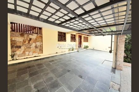 4_photo/94ce554c83.565d65a6458b6ca1-ATLAS-bb295954-5d68-4dee-b4e1-dff1eb751139.jpg de casa à venda com 3 quartos, 208m² em Jardim Semiramis, Cotia