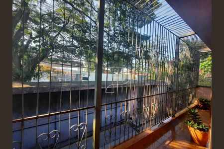 3_photo/94ce554c8f.b4cc108436d665d6-ATLAS-c5deb0eb-4f9b-4d76-8d3f-50e54cc9c10f.jpg de casa à venda com 4 quartos, 237m² em Granja Viana, Cotia