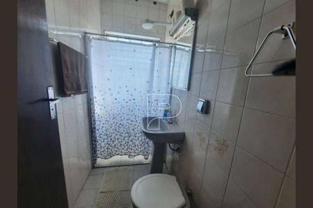 8_photo/94ce554c8f.b4cc108436d665d6-ATLAS-c81b23b7-bdf8-48b9-a5ba-4a56ba155c8d.jpg de casa à venda com 4 quartos, 237m² em Granja Viana, Cotia