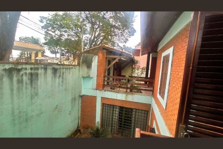 1_photo/94ce554c8f.cd6ac7e963e68f71-ATLAS-021494eb-a806-46cc-b683-becfa75d66a9.jpg de casa à venda com 3 quartos, 238m² em Granja Viana, Cotia