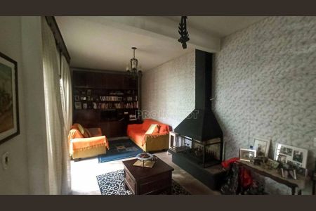 9_photo/94ce554c8f.cd6ac7e963e68f71-ATLAS-52f56b1f-a560-448b-8961-2d8356d3ff11.jpg de casa à venda com 3 quartos, 238m² em Granja Viana, Cotia