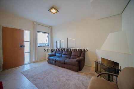 8_photo/94ce554c93.8fee7b8ef693d99f-ATLAS-79c8b830-8627-4f19-abe8-e805902fecf6.jpg de casa à venda com 3 quartos, 125m² em Parque Frondoso, Cotia