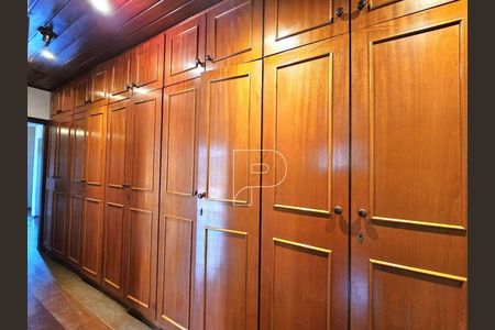 12_photo/94ce554d31.c3f00cfadba54684-ATLAS-70ea6a24-044b-4d5b-85ff-978870cf0b7d.jpg de casa à venda com 3 quartos, 363m² em Granja Viana, Cotia