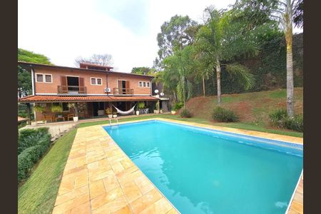 2_photo/94ce554d31.c3f00cfadba54684-ATLAS-ea2a49ce-da6a-4a02-8b77-b70bad9c97f9.jpg de casa à venda com 4 quartos, 363m² em Granja Viana, Cotia