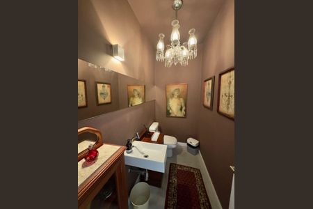 4_photo/94ce554d41.e6f02a1e96aef2b1-ATLAS-6291b487-e80b-410d-b238-62a4d300d76a.jpg de casa à venda com 3 quartos, 407m² em Granja Viana, Cotia