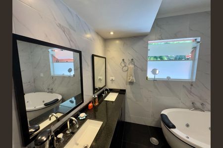 17_photo/94ce554d41.e6f02a1e96aef2b1-ATLAS-a4c94ecf-a17e-48ab-b4e4-7696442e223d.jpg de casa à venda com 3 quartos, 407m² em Granja Viana, Cotia