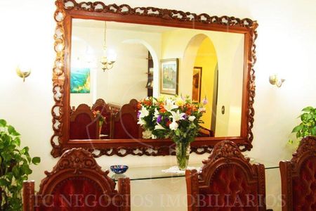 6_photo/94ce554d51.e9bc35269128f7e8-ATLAS-2bc21d99-a5cb-4b1a-935c-9cffef65b8b4.jpg de casa de condomínio à venda com 6 quartos, 976m² em Granja Viana, Cotia