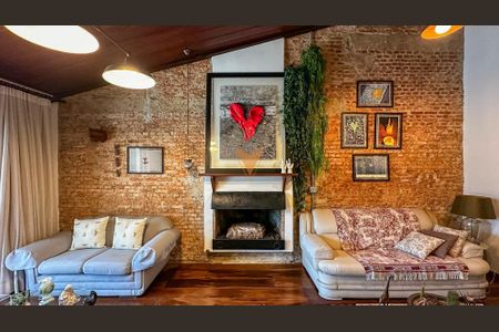 5_photo/94ce554df3.995d3266cdab6376-ATLAS-fdf4ca15-656a-4aba-89e0-5f9e9bcd0da6.jpg de casa para alugar com 3 quartos, 400m² em Jardim Santa Izabel, Cotia