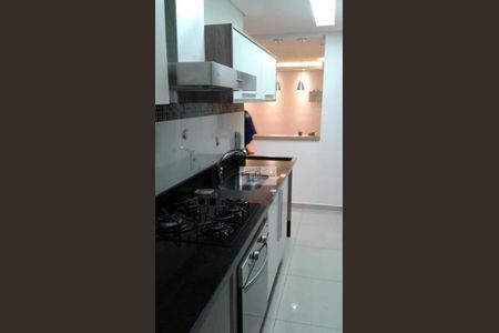 11_photo/94ce554e0d.7c4a2bba08face97-ATLAS-d60a7df6-fa43-4c71-a277-22087d282a81.jpg de apartamento à venda com 2 quartos, 54m² em Granja Viana, Cotia